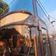影/嘉義校車司機熱衰竭撞電桿! 高三生急拉手煞、拔鑰匙保20命