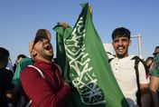 世足賽/沙烏地阿拉伯爆冷贏球普天同慶　國王嗨翻宣佈全國放假一天