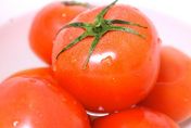 菠菜、番茄都中標！醫：這「8種高草酸鹽食物」 多吃當心成腎結石