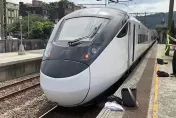 台鐵新自強號發車1小時就故障　列車延遲123分鐘影響上百旅客
