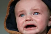 女生「哭」很有用！研究：「淚水」含有特殊化學物質　可降低攻擊性