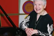 獨家/99歲國際第一鋼琴夫人祝賴清德就任總統  122字深藏對台灣的愛震撼國際古典樂壇