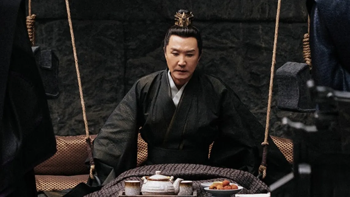 吳剛《慶餘年》腿殘疾「2季坐著演」 揭拍攝變健身達人原因