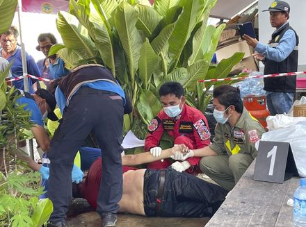 早上才剛開完庭…泰國前警察衝托兒所掃射　「狠奪34命」血腥手法全曝光