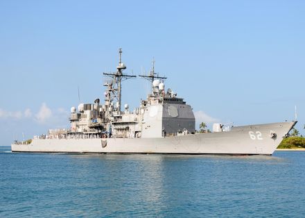 美艦進入南沙島礁鄰近海域　陸南部戰區：組織兵力跟蹤監視並警告驅離