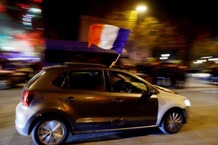 世足賽/法國力退摩洛哥球迷太激動　14歲少年混亂中竟遭汽車輾斃