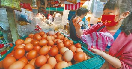 雞蛋來了！　農委會證實專案進口蛋部分已抵台