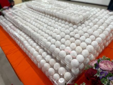 滿滿一桌堆成蛋山！「這地區」發送2000顆免費雞蛋　領取資格、時間曝光