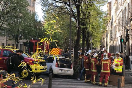 影/法國公寓爆炸倒塌案陸續尋獲6具遺體　搜救行動續持中