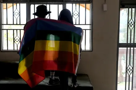 烏干達總統簽署反同性戀新法　「嚴重同性戀」最重判死刑