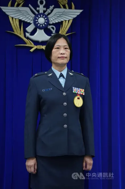 國軍8/1人事異動　余劍鋒接陸官校長、蕭人瑾成空軍第一位女性聯隊長