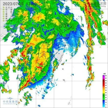 快訊/解除颱風警報！杜蘇芮走了「雨還在下」　10縣市豪雨彈繼續炸