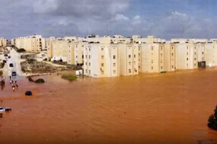 影/利比亞暴雨水壩潰堤　洪水淹沒城市釀2千死、數千人失蹤