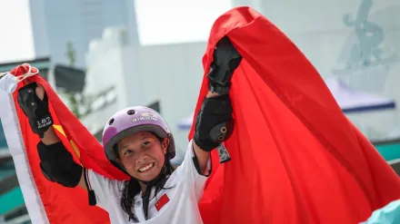 杭州亞運/陸史上最年輕亞運冠！與滑板結緣僅3年　13歲崔宸曦「滑出金牌」