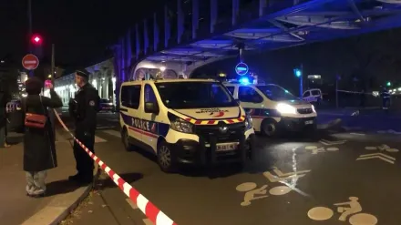 影/觀光客巴黎遇襲釀1死2傷！法國男子持刀鐵錘狂揮　疑不滿加薩情勢