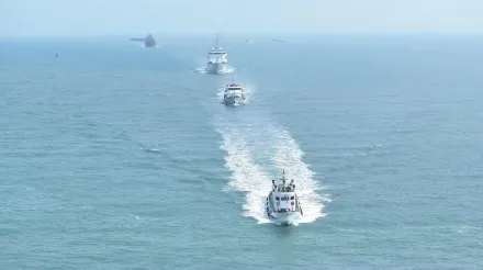 影/大陸海事部門在「台海西側海域」聯合巡演　首艘大型巡航船也來了
